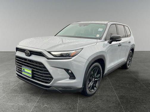 2025 Toyota Grand Highlander Hybrid Nightshade Edition