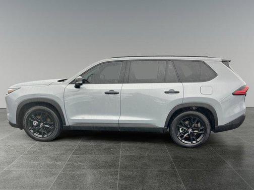 2025 Toyota Grand Highlander Hybrid Nightshade Edition