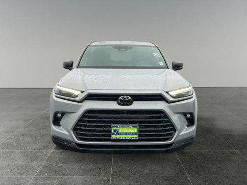 2025 Toyota Grand Highlander Hybrid Nightshade Edition