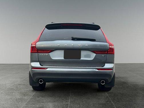 2020 Volvo XC60 T5 Momentum