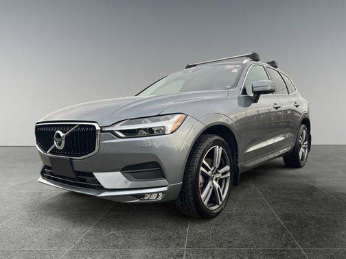 2020 Volvo XC60 T5 Momentum