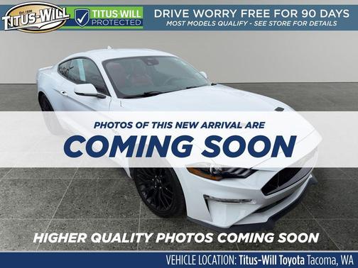 Oxford White 2022 Ford Mustang GT Premium