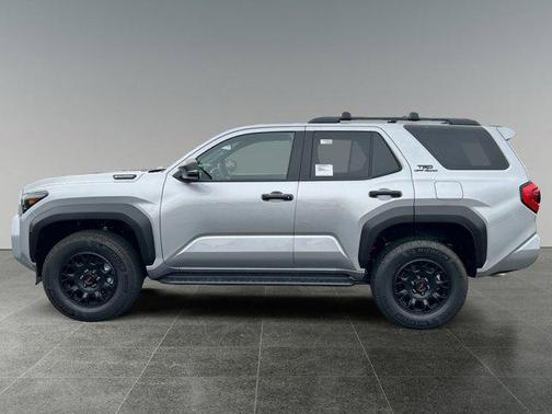 2025 Toyota 4Runner TRD Off Road