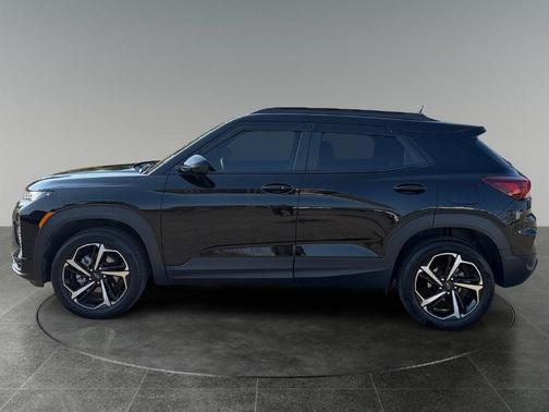 Mosaic Black Metallic 2023 Chevrolet Trailblazer RS