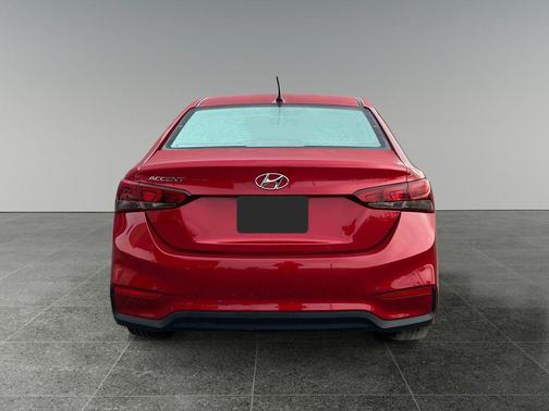 Pomegranate Red 2018 Hyundai Accent SE