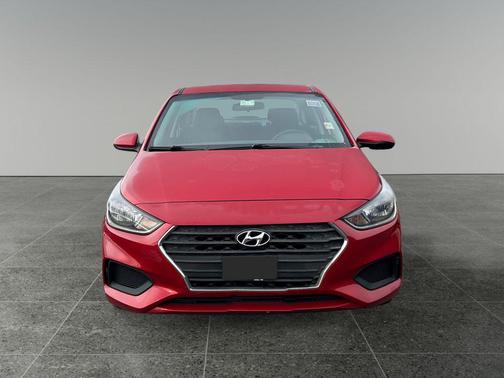 Pomegranate Red 2018 Hyundai Accent SE