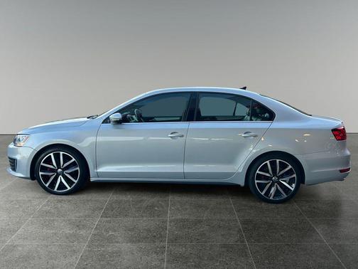Frost Silver 2013 Volkswagen Jetta GLI Autobahn