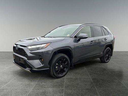 2023 Toyota RAV4 Hybrid SE