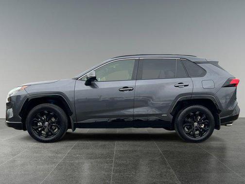 2023 Toyota RAV4 Hybrid SE