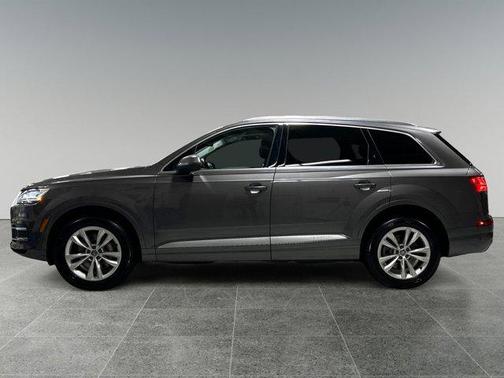2019 Audi Q7 55 Premium Plus