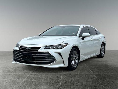 2021 Toyota Avalon XLE