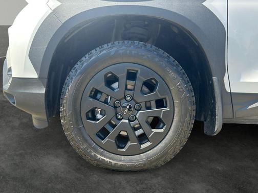 Platinum White Pearl 2023 Honda Passport AWD TrailSport