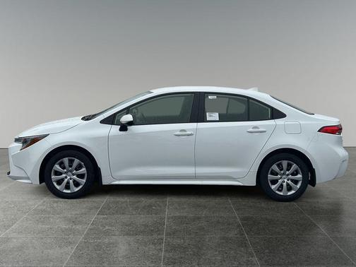 Ice 2026 Toyota Corolla LE