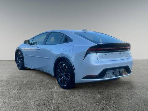 2023 Toyota Prius XLE