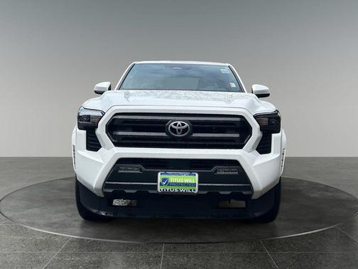 Ice Cap 2024 Toyota Tacoma SR5