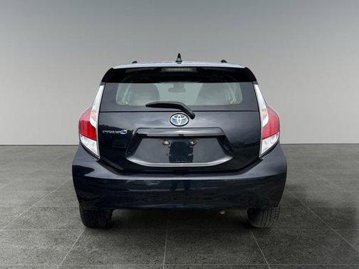 2016 Toyota Prius c Four