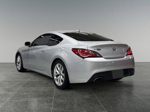 2016 Hyundai Genesis Coupe 3.8 Base
