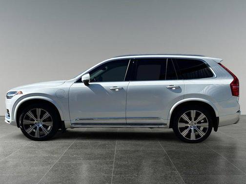 2021 Volvo XC90 Recharge Plug-In Hybrid T8 Inscription 6 Passenger
