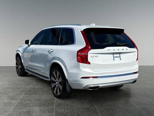 2021 Volvo XC90 Recharge Plug-In Hybrid T8 Inscription 6 Passenger