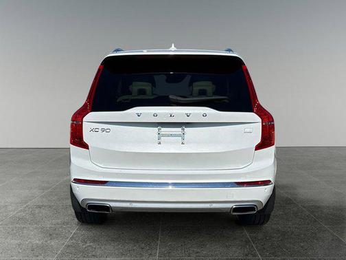 2021 Volvo XC90 Recharge Plug-In Hybrid T8 Inscription 6 Passenger
