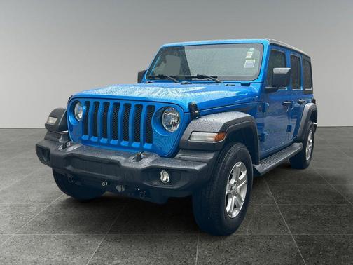 2022 Jeep Wrangler Unlimited Sport
