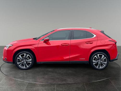 Redline 2022 Lexus UX 250h Base
