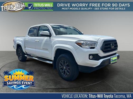 White 2022 Toyota Tacoma SR5