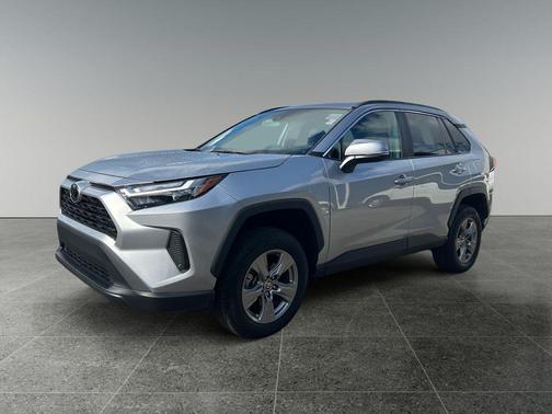 Silver Sky Metallic 2024 Toyota RAV4 XLE