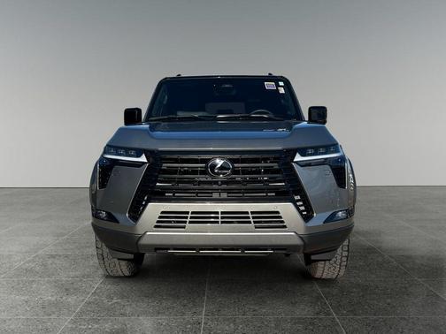 Atomic Silver 2026 Lexus GX 550 Overtrail+