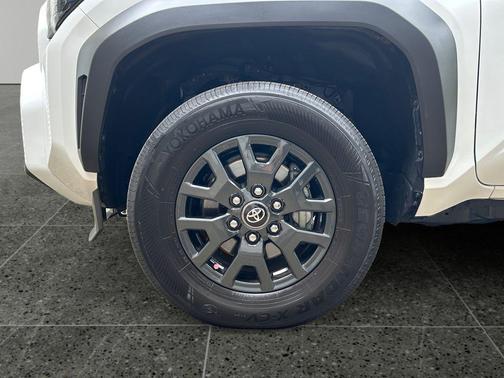 Ice 2025 Toyota 4Runner SR5