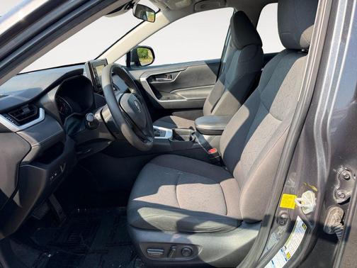 Magnetic Gray Metallic 2021 Toyota RAV4 XLE