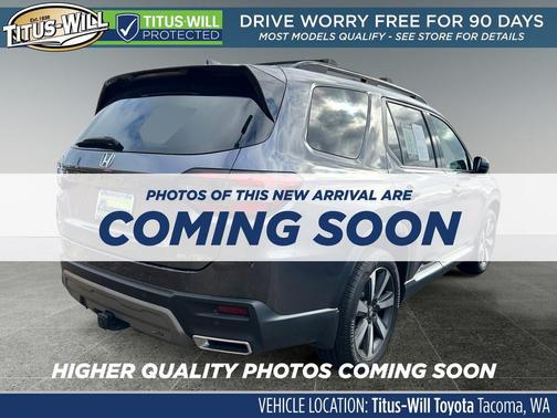 Gray 2023 Honda Pilot AWD Elite