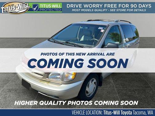 2000 Toyota Sienna XLE