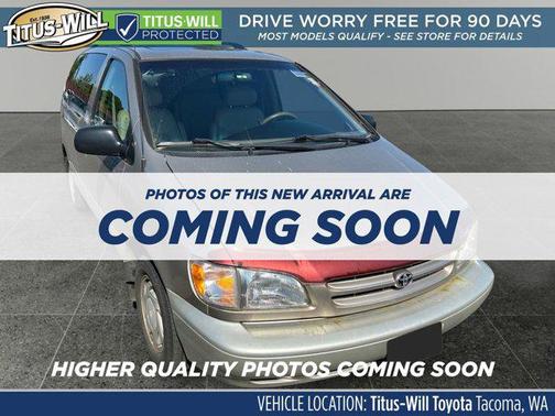 2000 Toyota Sienna XLE