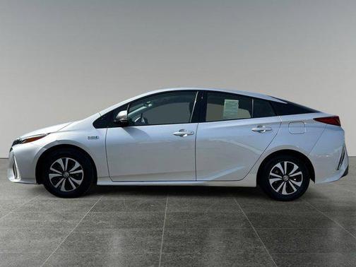2017 Toyota Prius Prime Plus