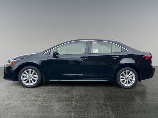 2026 Toyota Corolla Hybrid XLE