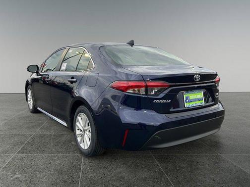 2026 Toyota Corolla Hybrid XLE