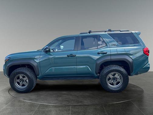 Everest 2026 Toyota 4Runner TRD Off Road Premium