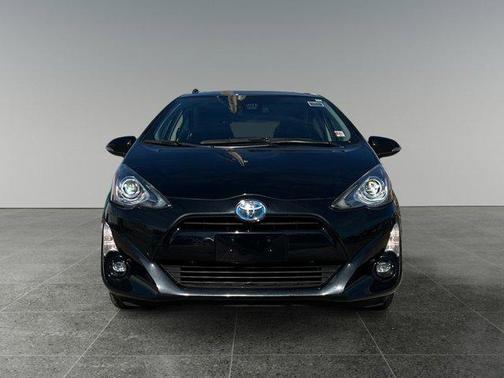 2016 Toyota Prius c Four