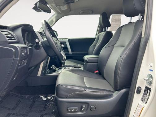 Ice Cap 2023 Toyota 4Runner SR5 Premium