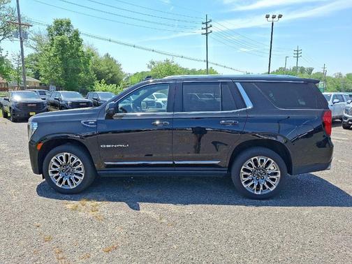 Onyx Black 2024 GMC Yukon Denali Ultimate
