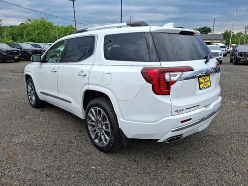 Summit White 2023 GMC Acadia Denali