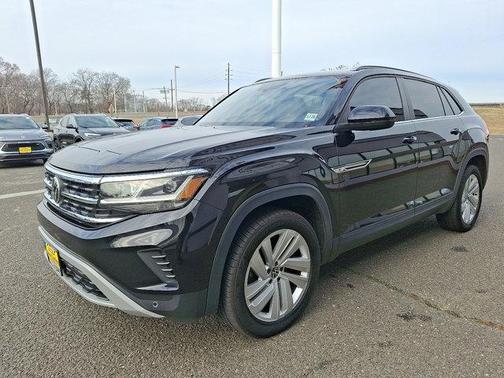2020 Volkswagen Atlas Cross Sport 2.0T SE w/Technology
