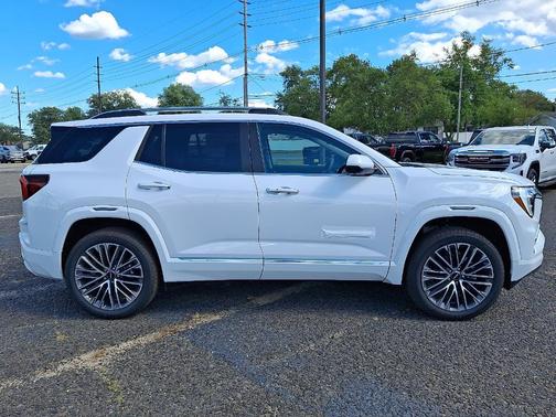 2026 GMC Terrain AWD Denali