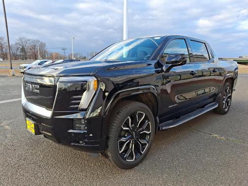 2025 GMC Sierra EV Denali