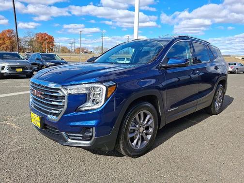 2022 GMC Terrain SLT