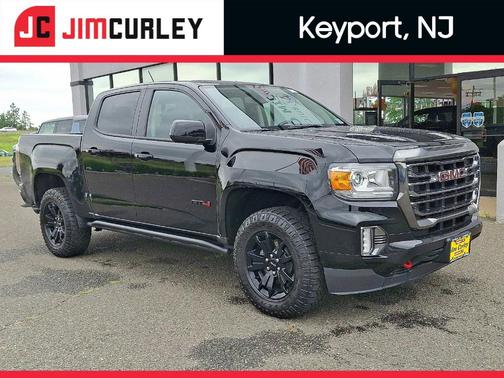 2022 GMC Canyon AT4 w/Leather