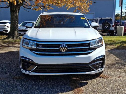 2022 Volkswagen Atlas Cross Sport 2.0T SEL R-Line