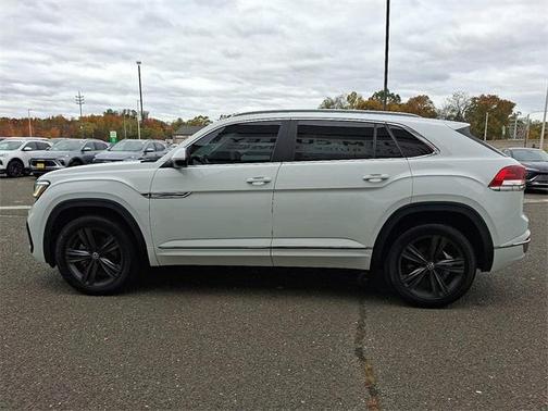 2022 Volkswagen Atlas Cross Sport 2.0T SEL R-Line