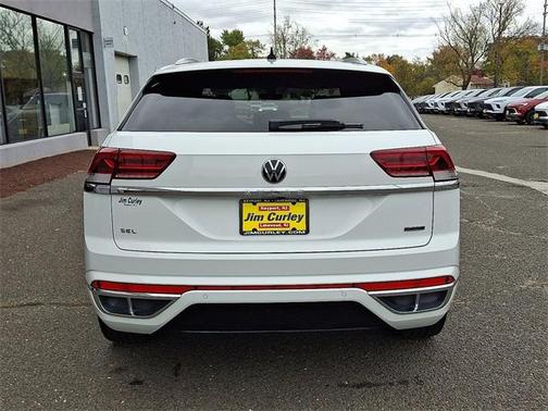 2022 Volkswagen Atlas Cross Sport 2.0T SEL R-Line